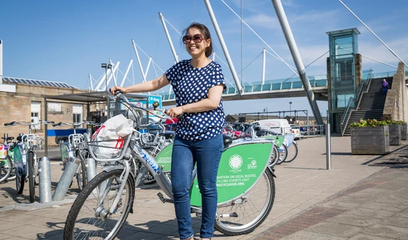 Student using nextbike