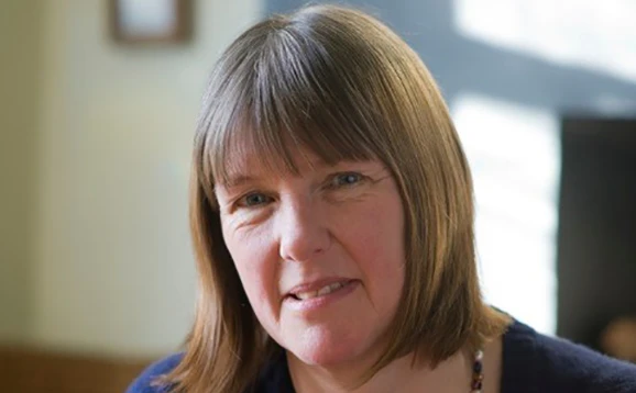 Photo of Kathleen Jamie