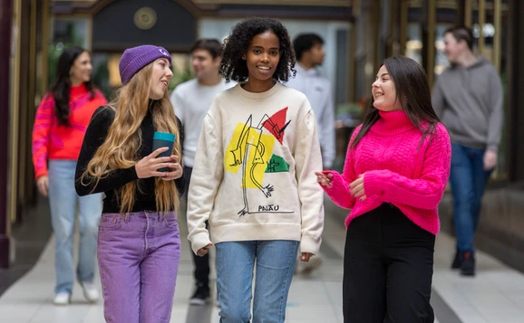 Students in the Stirling Arcade