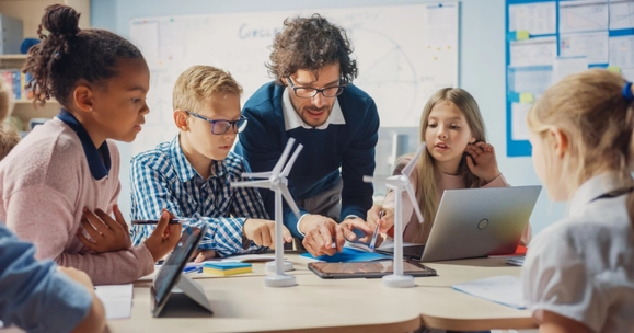 “Much room for improvement” for climate change teaching in England, say experts