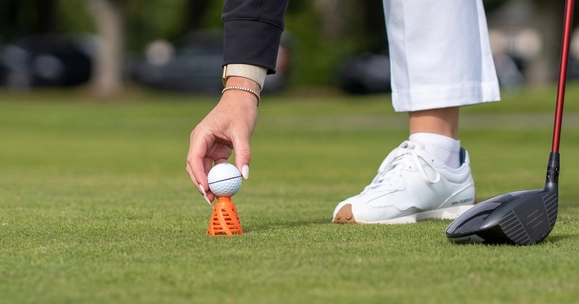 Stirling research to analyse revolutionary golf tee