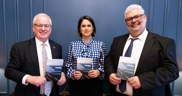 (L-R) Lord McConnell, Special Interest Group Chair; Dr Rebecca Shah, Deputy Head of Mission, British Embassy, Bucharest; Professor Adrian Stanica, DOORS Project Co-ordinator.