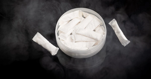 Nicotine_Pounches_1200x630_iStock-1290888312