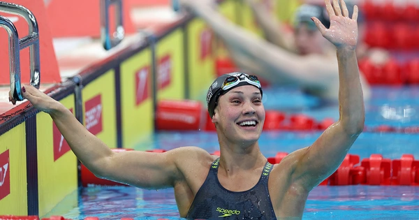 Angharad Evans celebrates winning swimming event