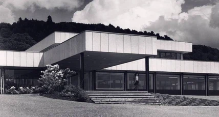 Archive image of Pathfoot