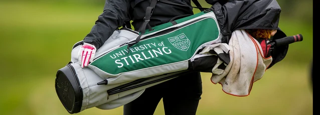 Golf player and golf bag