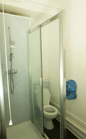 Alangrange bathroom