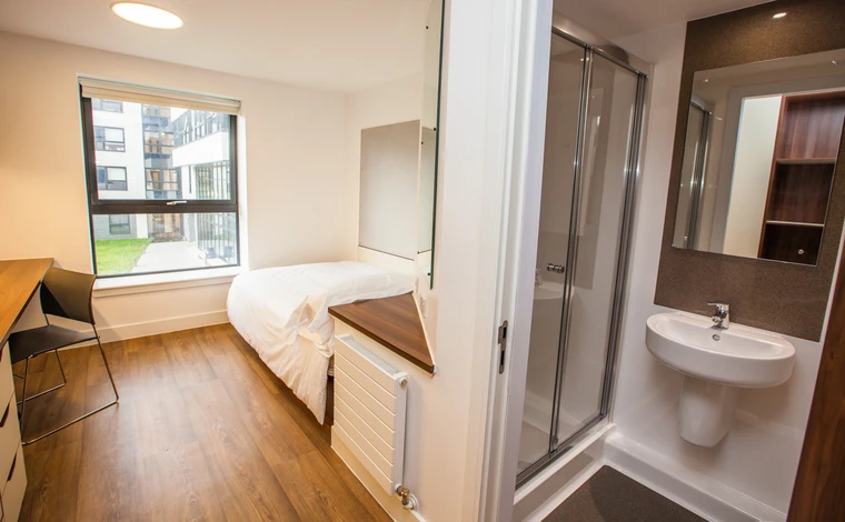beech court bedroom