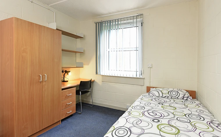 john fortys bedroom 2