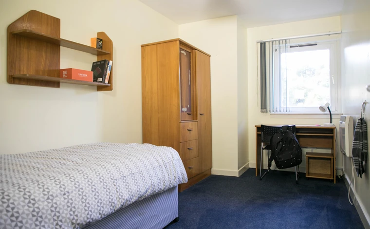 union street bedroom