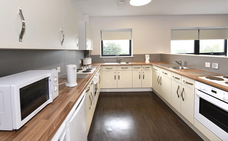 willow court kitchen