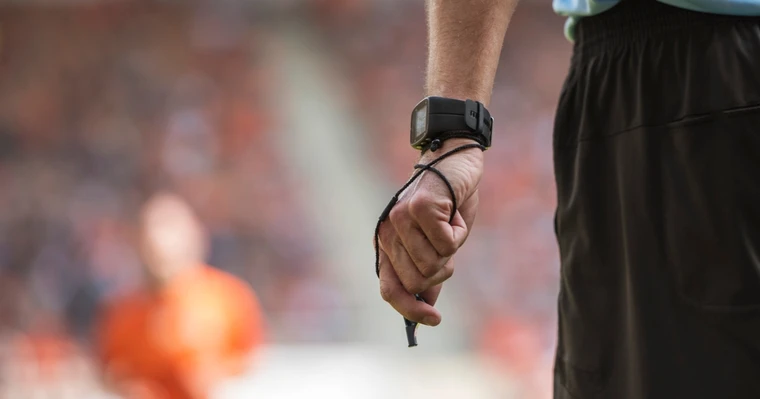 Image for article: Football referees add unexplained additional time when results are on a knife edge