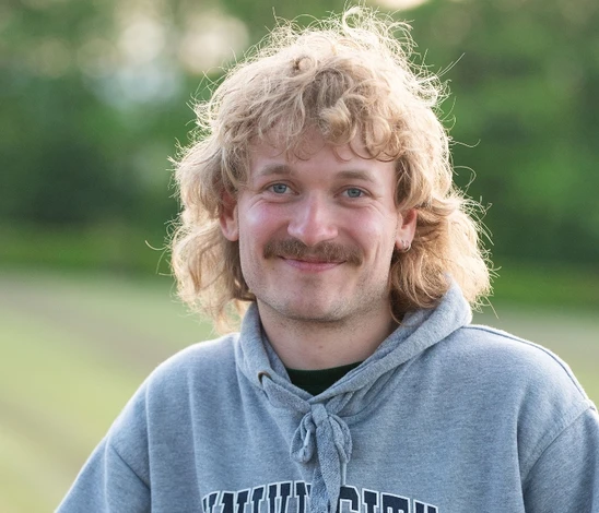 Daniel Færestrand Ellefsen, student at University of Stirling, headshot.